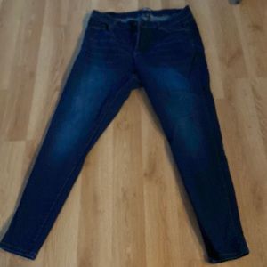 Women’s Plus Size Jeans